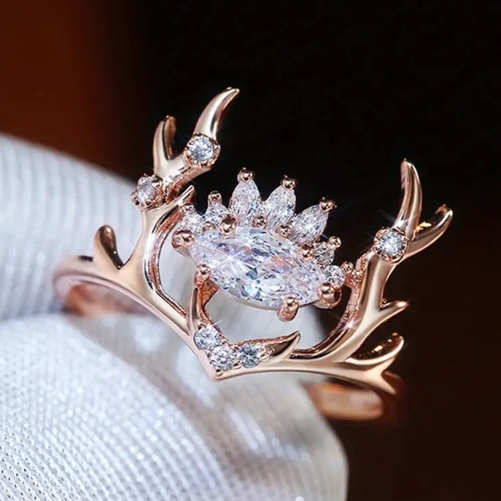 NEW Rose Gold Deer Horn Diamond Ring